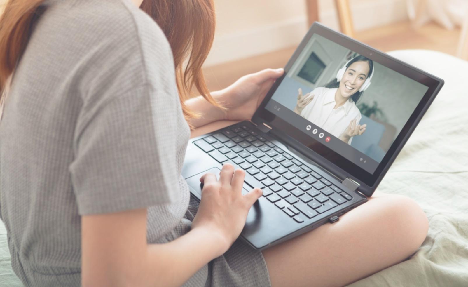 Astroloji eğitimi ve takım çalışması ortamı